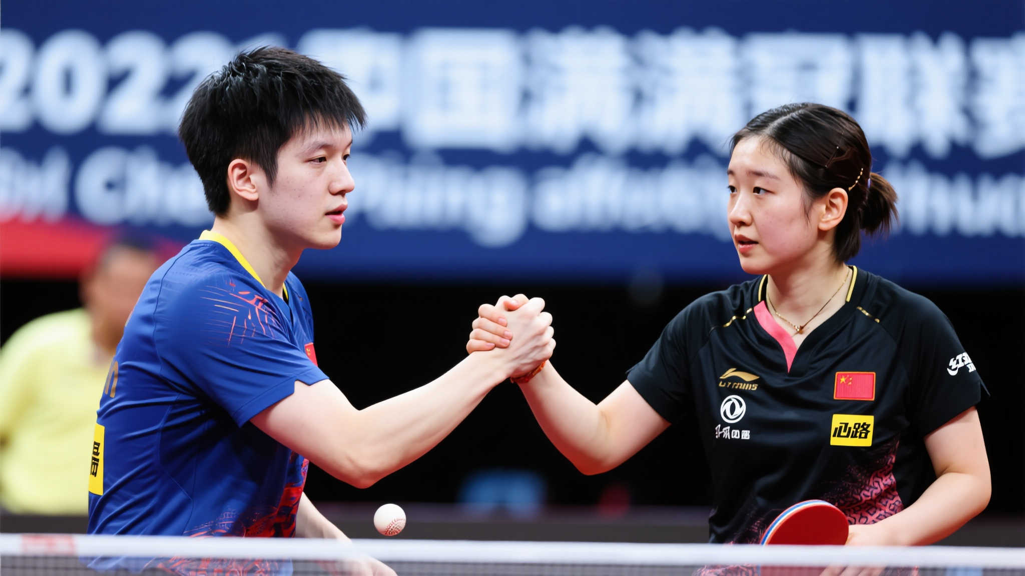 許利民表示目前的發展方向是正確的，繼續朝這一方向前進必將取得成功.